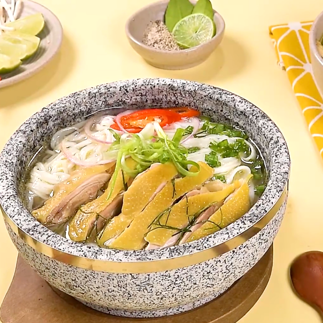 Cốt Phở Gà® Brand (Chicken Flavored "Pho" Soup Base) 10-oz