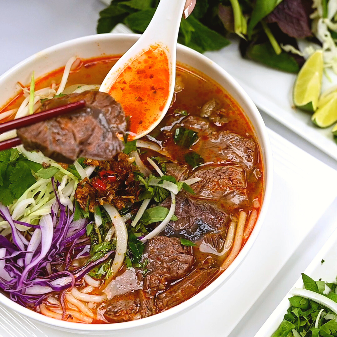 Hue Style Beef Flavored Soup Base (Cốt Bún Bò Huế Brand) - Quốc Việt Foods  – Quoc Viet Foods